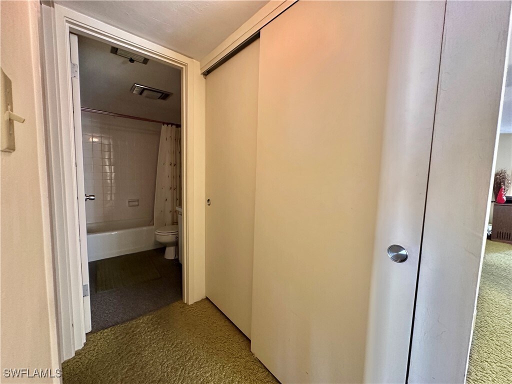 Foto del edificio - 2244 Winkler Ave