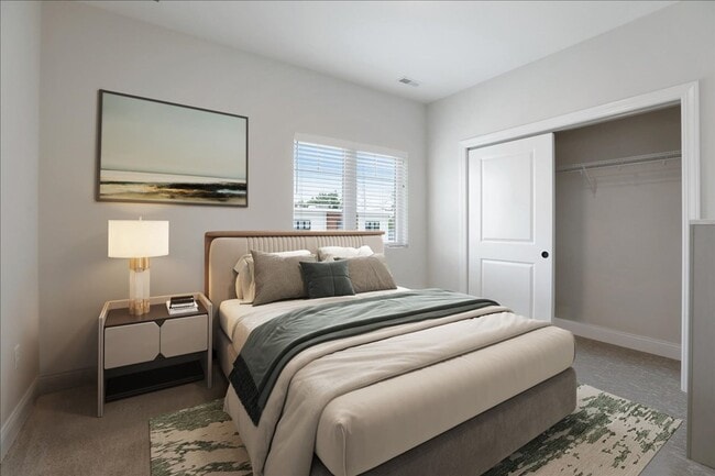 Foto del edificio - 302 W Clark St