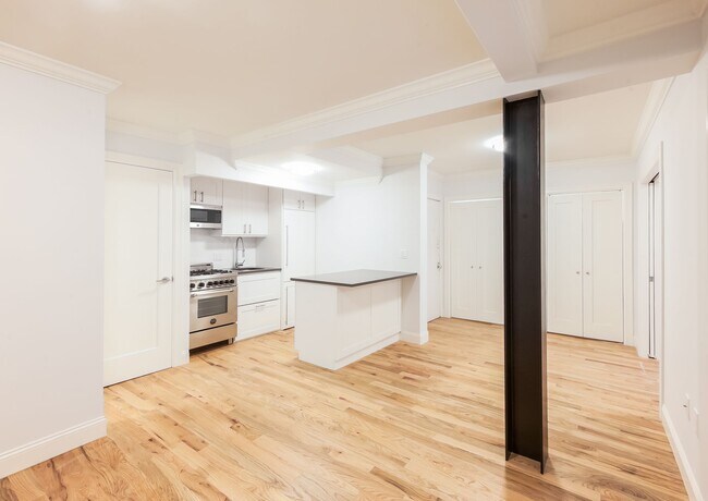 Foto del edificio - 112 E 36th St