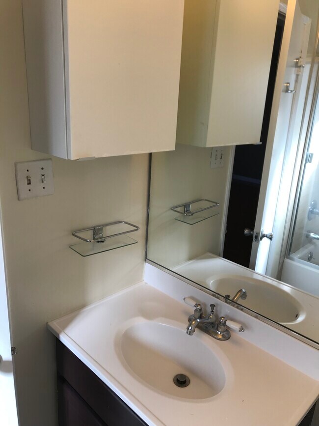 1541 N Formosa Ave Unit 15, West Hollywood, CA 90046 Apartments at