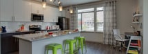 Foto principal - 640 Glen Iris Dr NE
