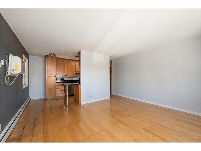 Building Photo - 3018 Aldrich Ave S