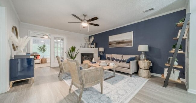 Building Photo - Waterford Place Apartment Homes