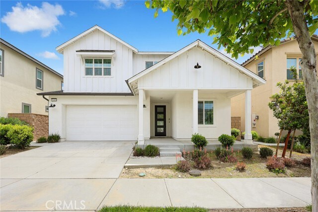 Building Photo - 2680 E Penelope Ln