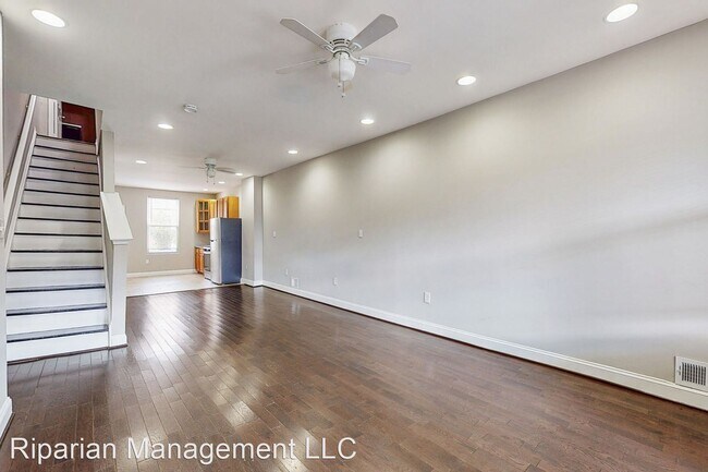 Foto del edificio - 3 br, 1 bath House - 802 McCabe Ave