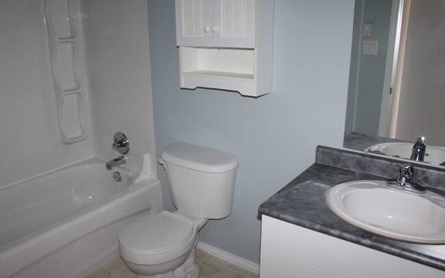 Building Photo - 3825 Luther Pl