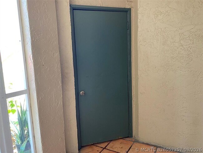 Foto del edificio - 8734 SW 3rd St
