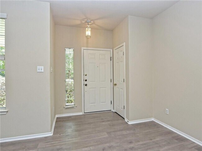 Building Photo - 610 Cullen Blvd