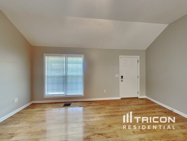 Building Photo - 346 Preakness Circle Pleasant View TN