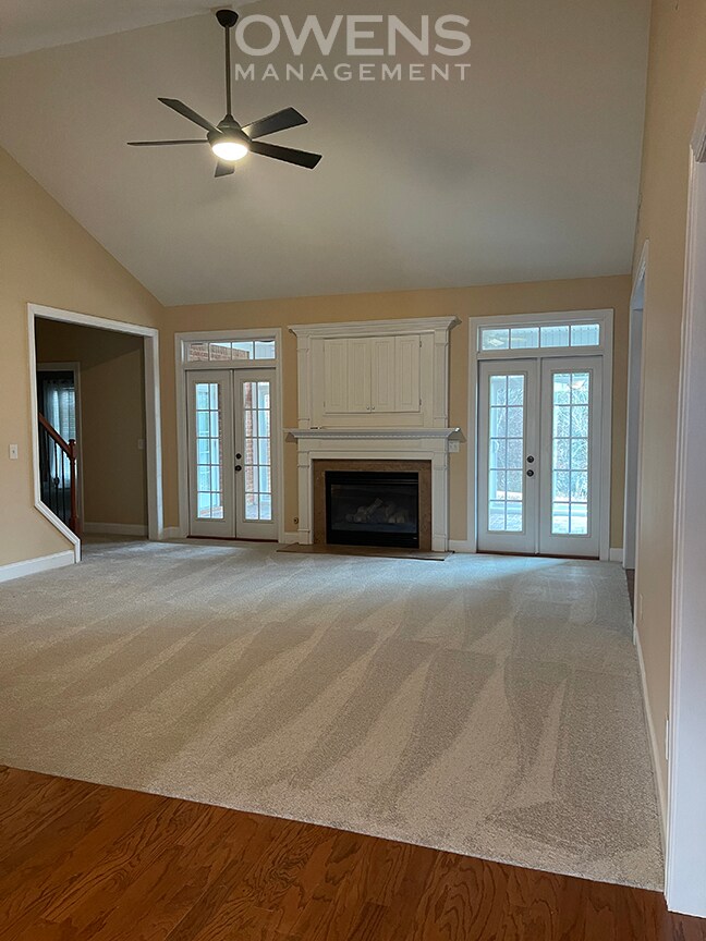 Building Photo - 929 Brenau Point Dr