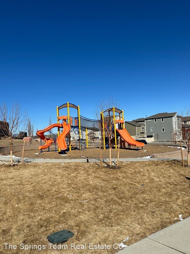 Building Photo - 2 br, 2.5 bath House - 1080 Petra Heights