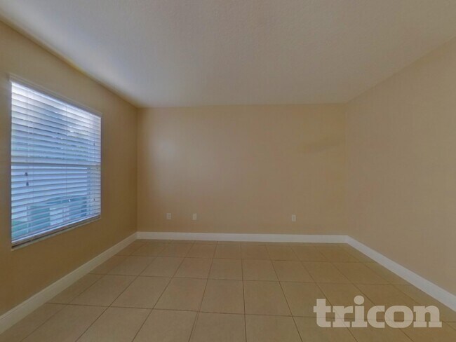 Foto del edificio - 5441 Talbot Blvd