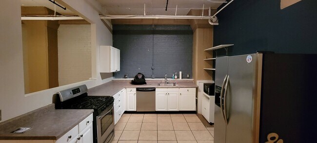 Cocina - 1709 Washington Ave