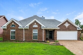 Building Photo - 6643 Collins Way Dr
