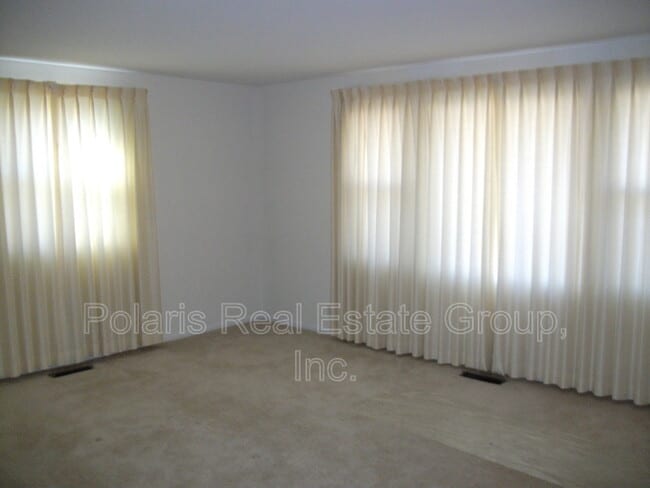 Building Photo - 8061 Lieber Rd