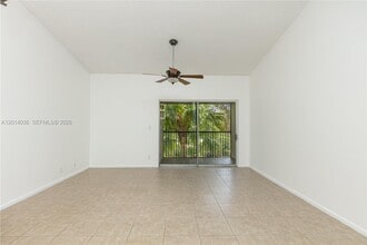 Building Photo - 717 Gardens Dr