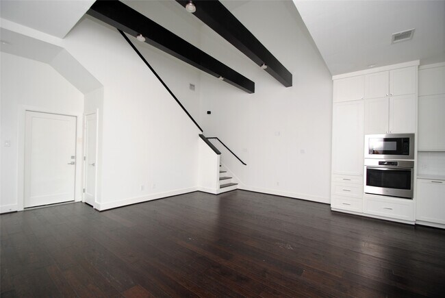 Foto del edificio - 7707 Jack Oak Ave