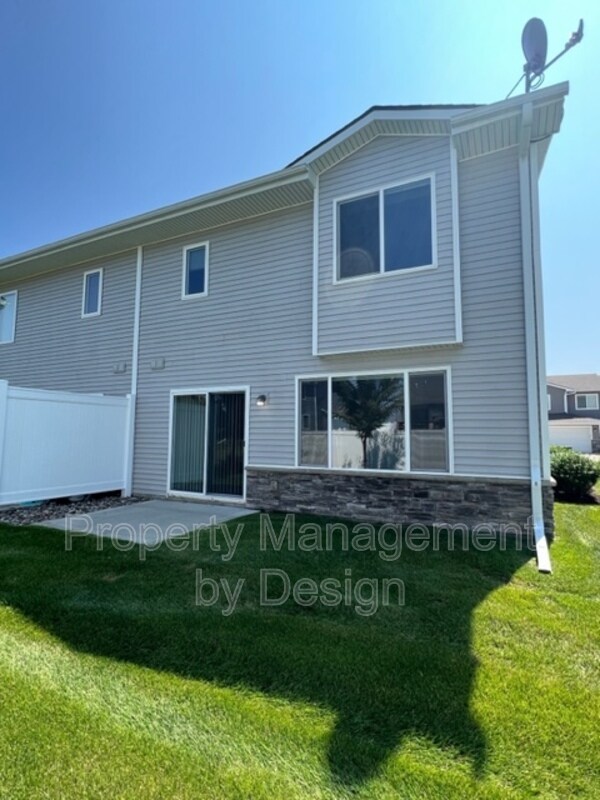 Foto del edificio - 763 NE Macey Way