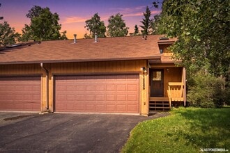 Building Photo - 18625 S Lowrie Loop