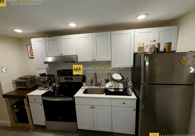 Foto del edificio - 355 Marlborough St