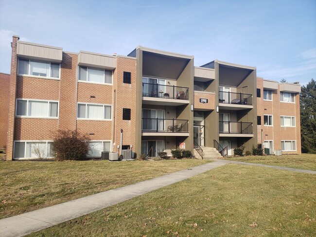 Foto del edificio - Welcome to The Yorklyn Apartments and Town...