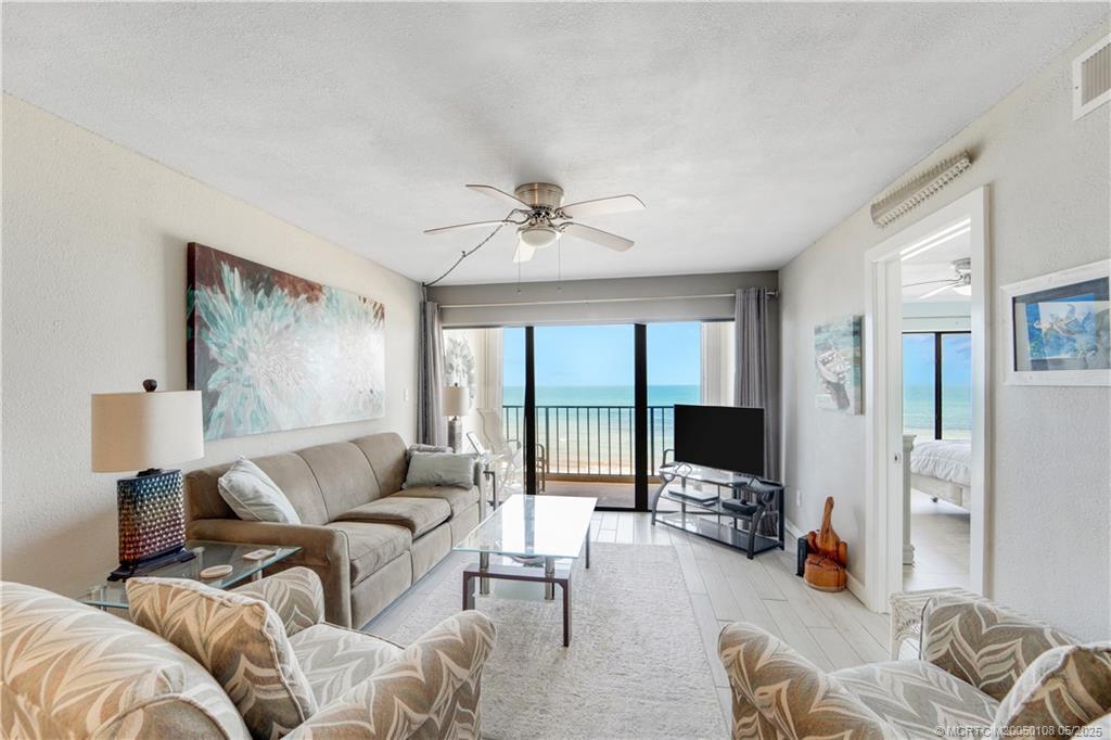 Building Photo - 10310 S Ocean Dr