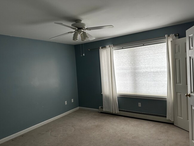 Building Photo - 53 Crossfield Dr