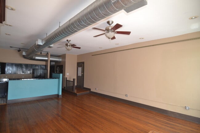 Building Photo - 214 S Campbell Ave