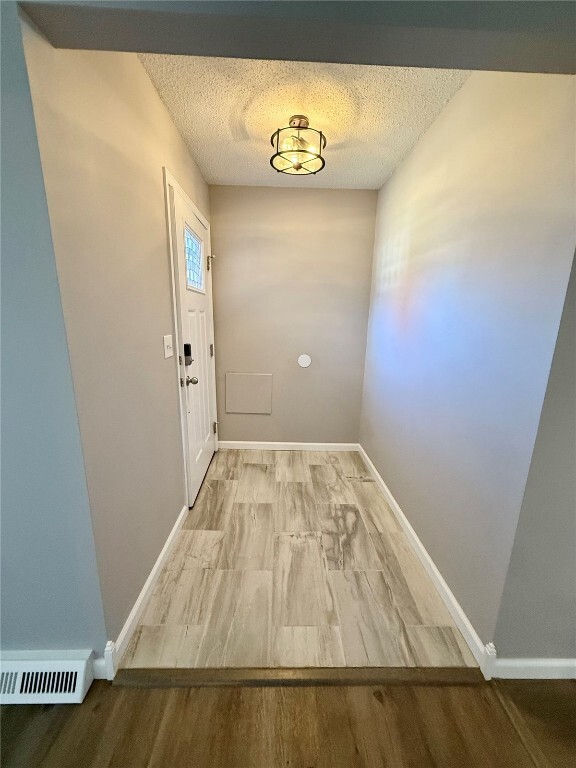 Foto del edificio - 107 Mark Trail Dr