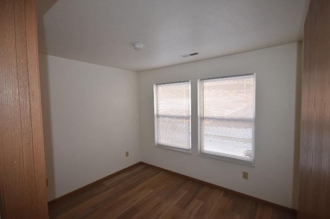 Foto del edificio - 10601 Cunot-Cataract Rd