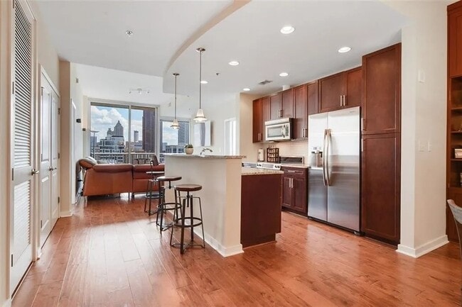 Foto del edificio - 855 Peachtree St NE
