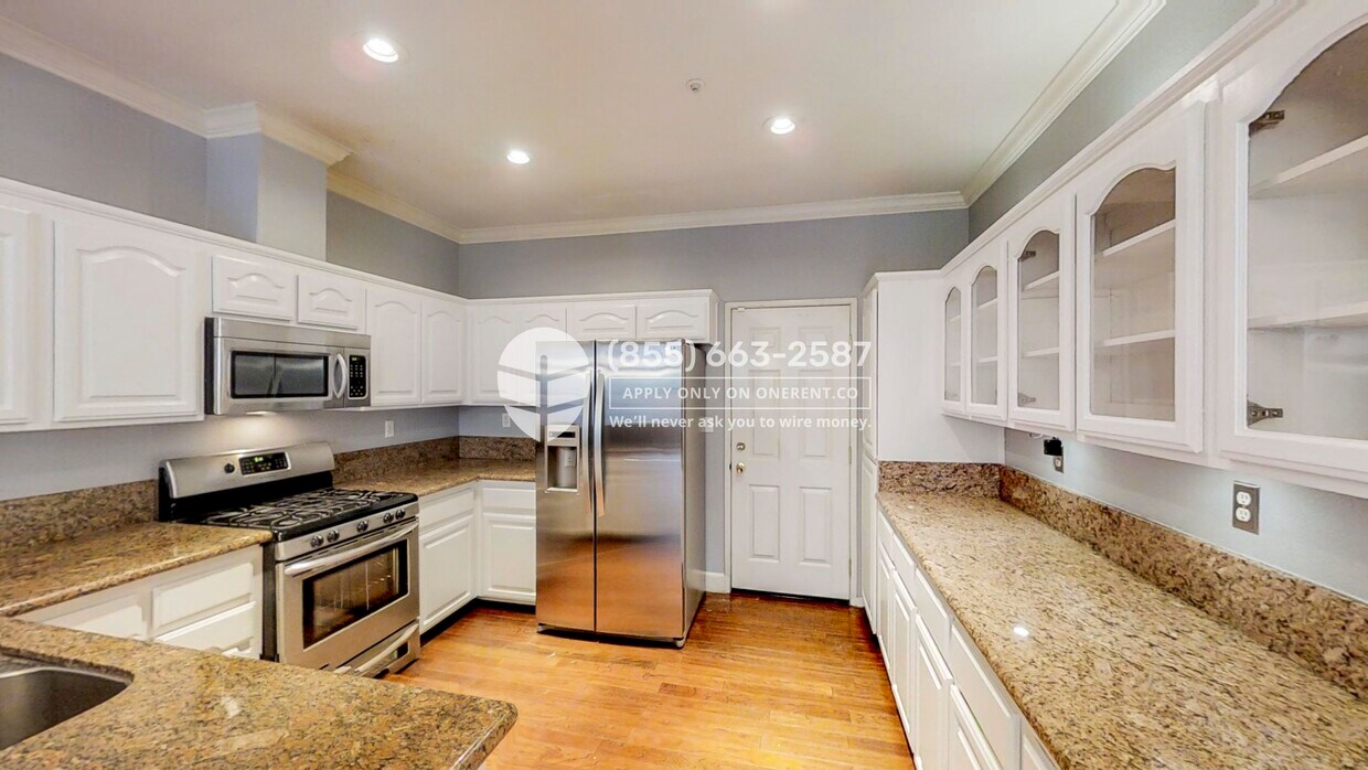 Primary Photo - 7310 Croy Ln
