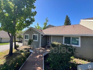 Building Photo - 159 Valley Oak Dr