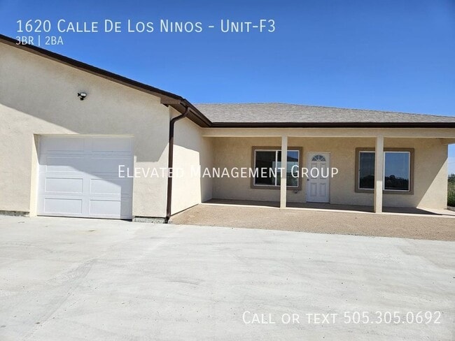 Building Photo - COMING SOON!! Huge 3 bedroom Units, Brand ...