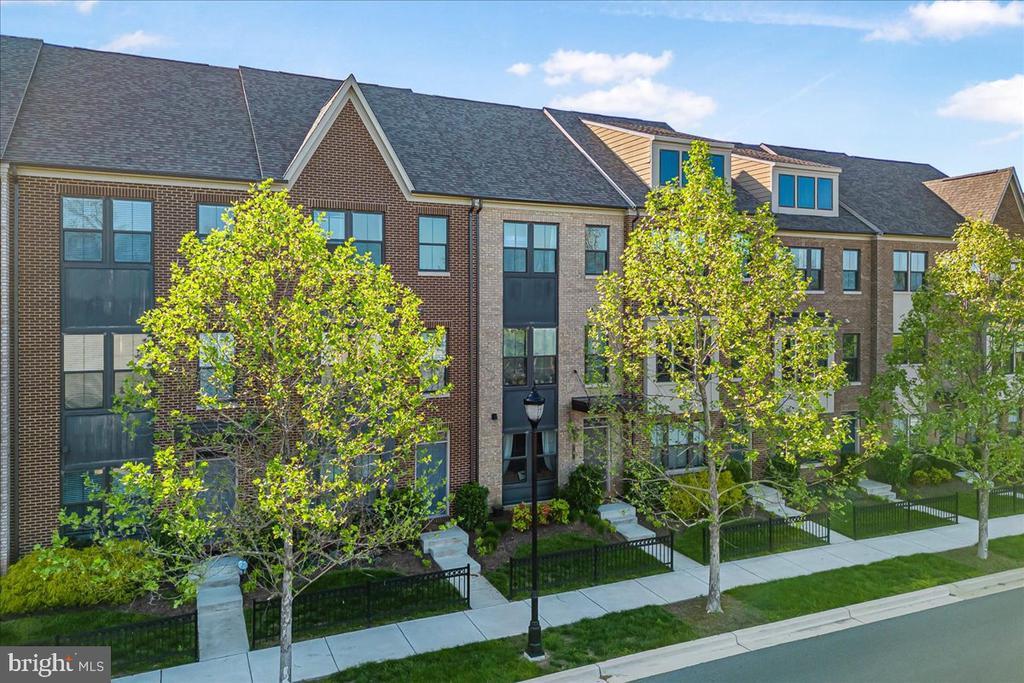 Foto principal - 6408 47th Ave