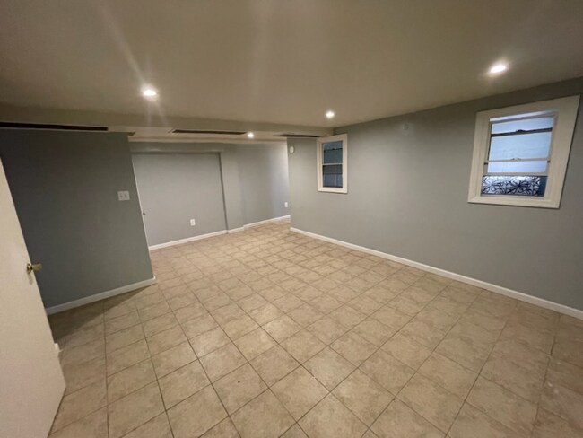 Foto del edificio - 775 E 81st St
