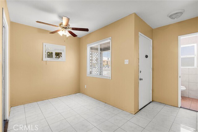 Foto del edificio - 4346 W 177th St
