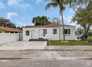 Building Photo - 345 NW 44th St