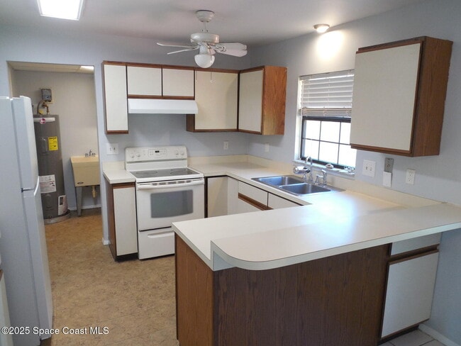 Building Photo - 345 Ocean View Ln