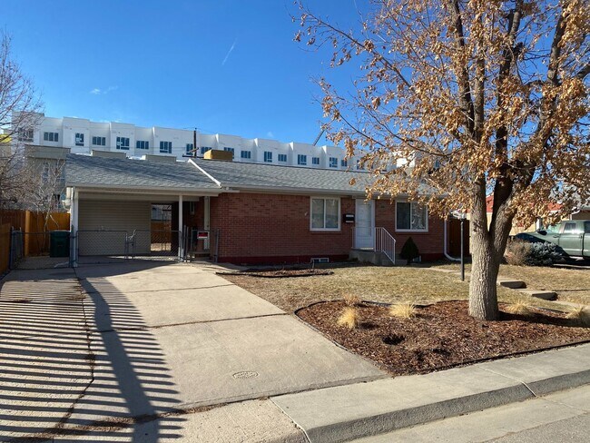 Building Photo - Four bedroom, two bathroom lovely brick ho...