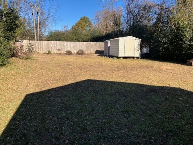 Foto del edificio - 1314 Marshall St