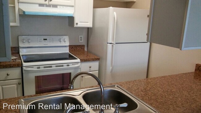 Building Photo - 1 br, 1 bath House - 6100 Peregrine Ave #2