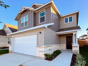 Building Photo - 743 Bluegrass Pt