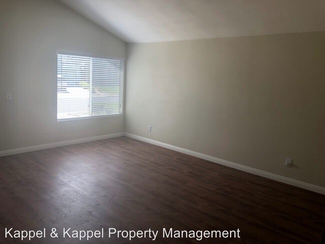 Building Photo - 3 br, 2 bath House - 1032 Wood Hollow Circle