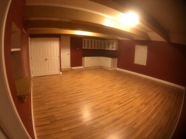Foto del edificio - 906 Sycamore Ln
