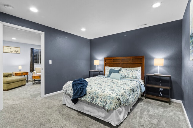 Building Photo - 115 Alydar Dr