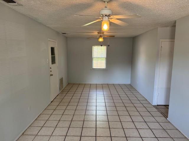 Building Photo - 522 Aransas Dr