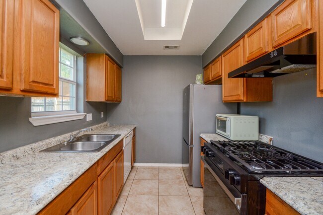 Building Photo - 8607 Crystal Cove Ct