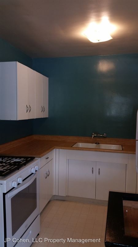 Foto del edificio - 11990 Laurelwood Dr