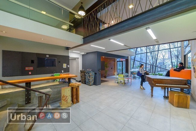 Foto del edificio - 114 Troutman St